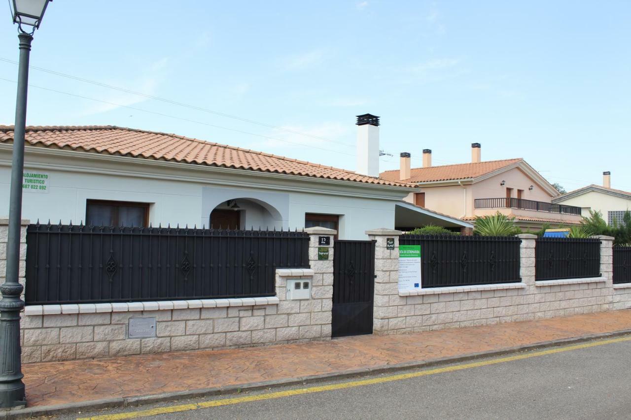 Villa Sierra De Gata Santibanez el Alto Eksteriør billede